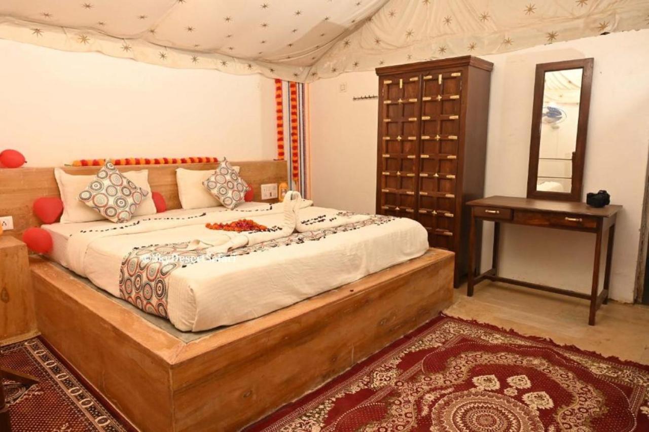 Ozaki Desert Camp & Resort Dzsaiszalmer Kültér fotó
